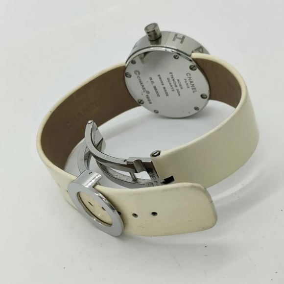 ‼️SOLD‼️ Auth Chanel La Ronde 29mm Watch - Picture 5 of 10